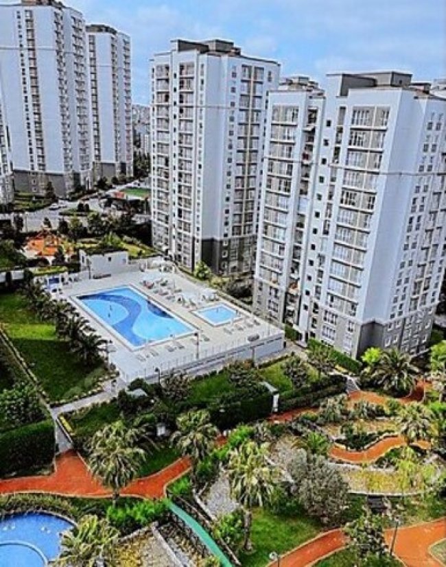 مشروع Avrupa Konutları TEM – مجمّع سكني ضخم يضم 3,30